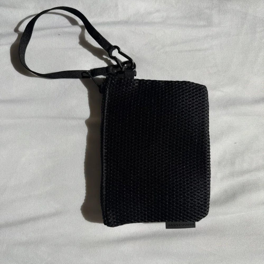 Dagne Dover Air Mesh Black Pouch Wristlet